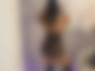 Gia Watsonn's Live Sex Cam Show