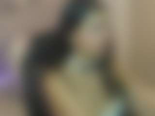 Gia Watsonn's Live Sex Cam Show