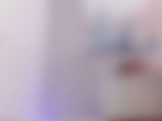 Gia Watsonn's Live Sex Cam Show