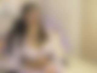 Live cam show with Gia Watsonn - Big Tits on Camsoda