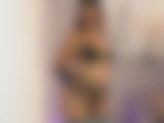 Spettacolo in cam dal vivo con Gia Watsonn - Blow su Camsoda