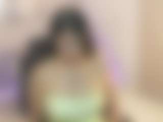 Gia Watsonn's Live Sex Cam Show