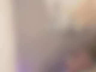 Gia Watsonn's Live Sex Cam Show