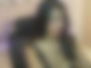 Gia Watsonn's Live Sex Cam Show