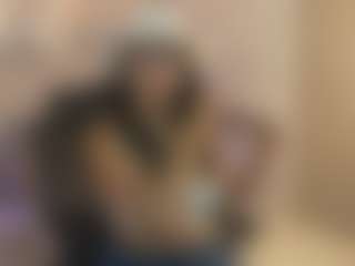 Live-Cam-Show mit Gia Watsonn - Lush auf Camsoda