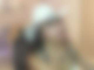 Gia Watsonn's Live Sex Cam Show
