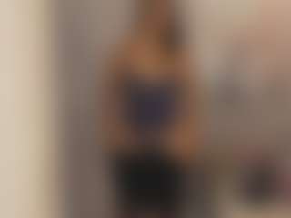 Gia Watsonn's Live Sex Cam Show