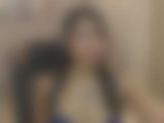 Gia Watsonn's Live Sex Cam Show