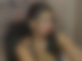 Live cam show with Gia Watsonn - Solo on Gym Cam Girls