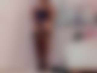 Gia Watsonn's Live Sex Cam Show