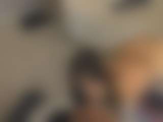 Gia Watsonn's Live Sex Cam Show