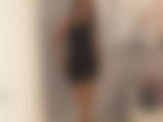 Gia Watsonn's Live Sex Cam Show