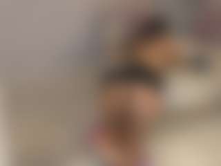 Gia Watsonn's Live Sex Cam Show
