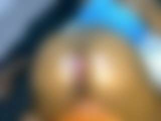 Judy-The-Booty's Live Sex Cam Show
