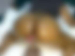 Judy-The-Booty's Live Sex Cam Show