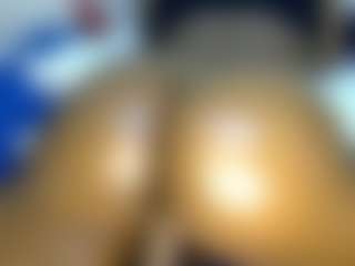 Judy-The-Booty's Live Sex Cam Show