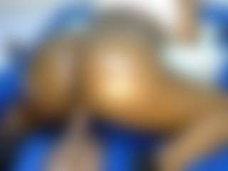 Live cam show with Judy-The-Booty - Ebony on camtv