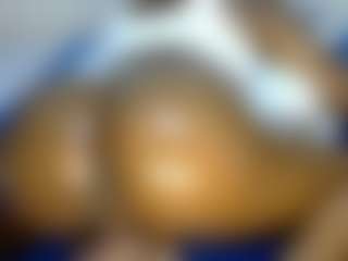 Judy-The-Booty's Live Sex Cam Show