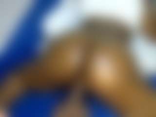 Judy-The-Booty's Live Sex Cam Show