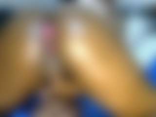 Judy-The-Booty's Live Sex Cam Show