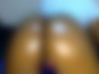 Judy-The-Booty's Live Sex Cam Show