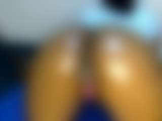 Judy-The-Booty's Live Sex Cam Show