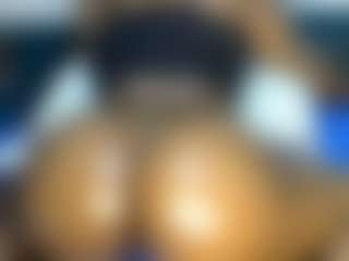 Judy-The-Booty's Live Sex Cam Show