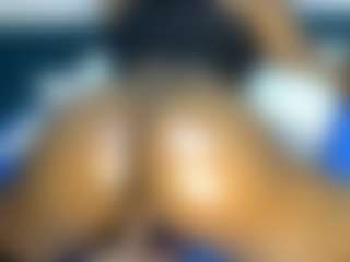 Judy-The-Booty's Live Sex Cam Show