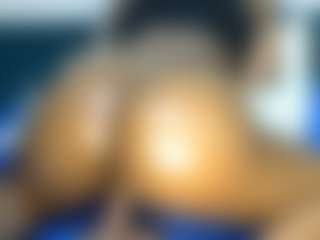 Judy-The-Booty's Live Sex Cam Show