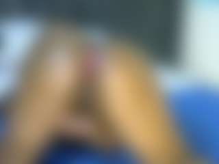 Judy-The-Booty's Live Sex Cam Show