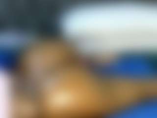 Live cam show with Judy-The-Booty - Ebony Toys on camwithhim.com