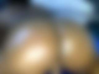 Live cam show with Judy-The-Booty - Brown Eyes on Camming Site