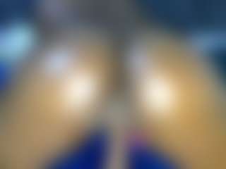 Judy-The-Booty's Live Sex Cam Show