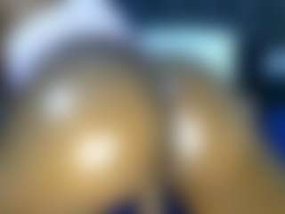 Judy-The-Booty's Live Sex Cam Show
