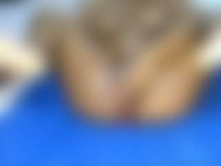 Judy-The-Booty's Live Sex Cam Show