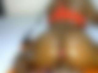 Judy-The-Booty's Live Sex Cam Show