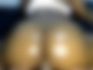 Judy-The-Booty's Live Sex Cam Show