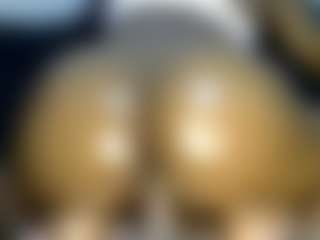 Judy-The-Booty's Live Sex Cam Show