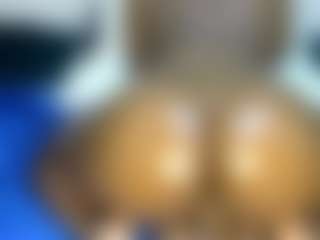 Judy-The-Booty's Live Sex Cam Show