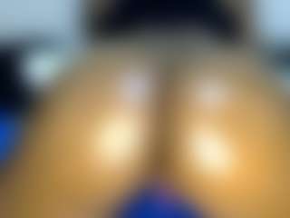 Judy-The-Booty's Live Sex Cam Show