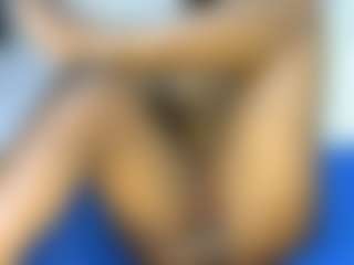 Judy-The-Booty's Live Sex Cam Show