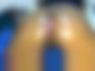 Judy-The-Booty's Live Sex Cam Show
