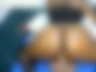 Judy-The-Booty's Live Sex Cam Show