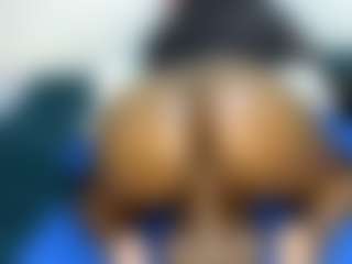 Judy-The-Booty's Live Sex Cam Show