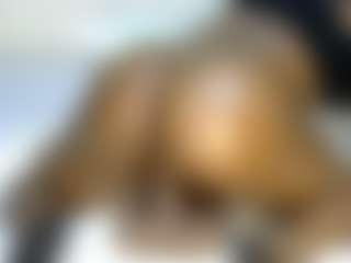 Live cam show with Judy-The-Booty - Ebony on Dolls Live