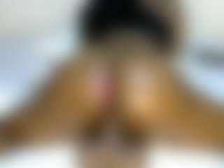 Judy-The-Booty's Live Sex Cam Show