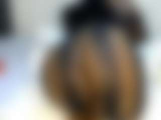 Live cam show with Judy-The-Booty - Smoking on CamClone