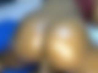 Judy-The-Booty's Live Sex Cam Show