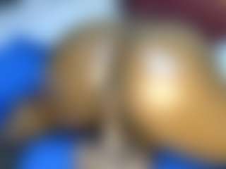 Judy-The-Booty's Live Sex Cam Show