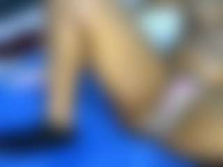 Live cam show with Judy-The-Booty - Lovense on Camiplay Live